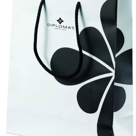 178787-168674-pioro_wieczne_diplomat_traveller_m_czarny_la-800w