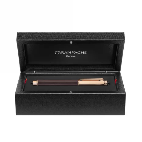 CD4490-132-Caran-dAche-pioro-wieczne-Varius-Ebony-rozowe-zloto-05 CD4490-132-Caran-dAche-pioro-wieczne-Varius-Ebony-rozowe-zloto-05